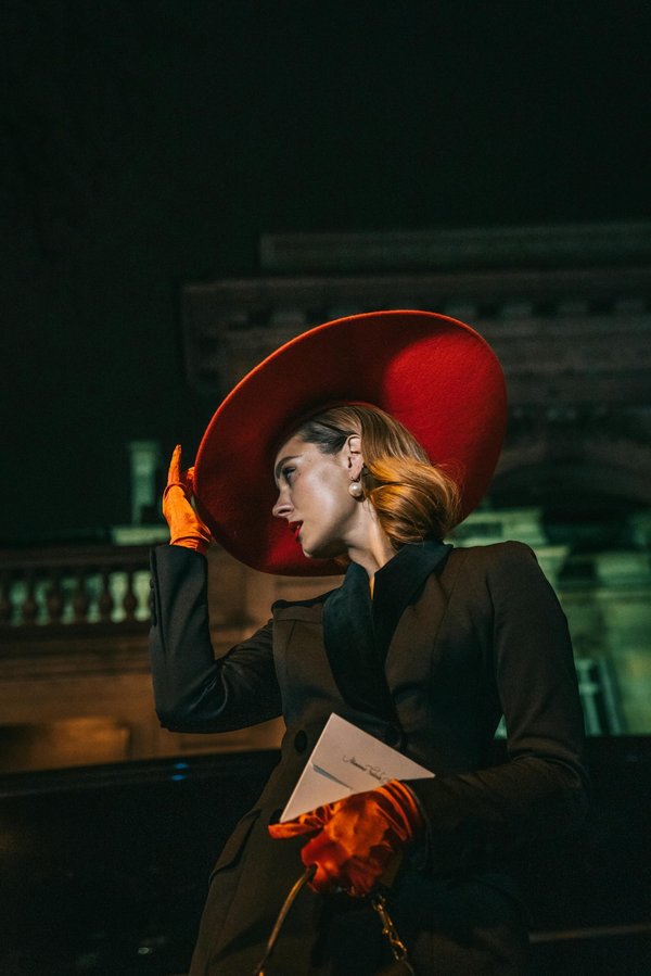 Balmain et le glamour à la française